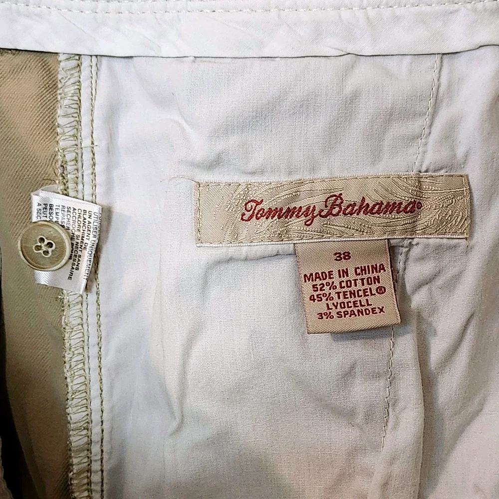 TOMMY BAHAMA CASUAL‎ GOLF SHORTS MENS 38 TAN COTTON TENCEL